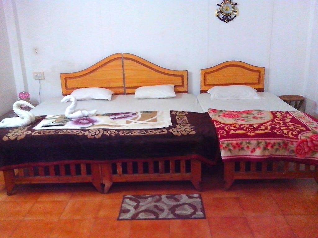 Green Garden Cottage Thekkady Ruang foto