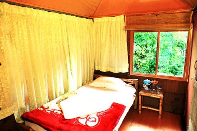 Green Garden Cottage Thekkady Bagian luar foto