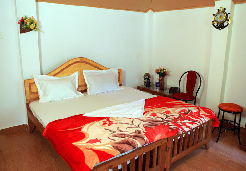 Green Garden Cottage Thekkady Bagian luar foto