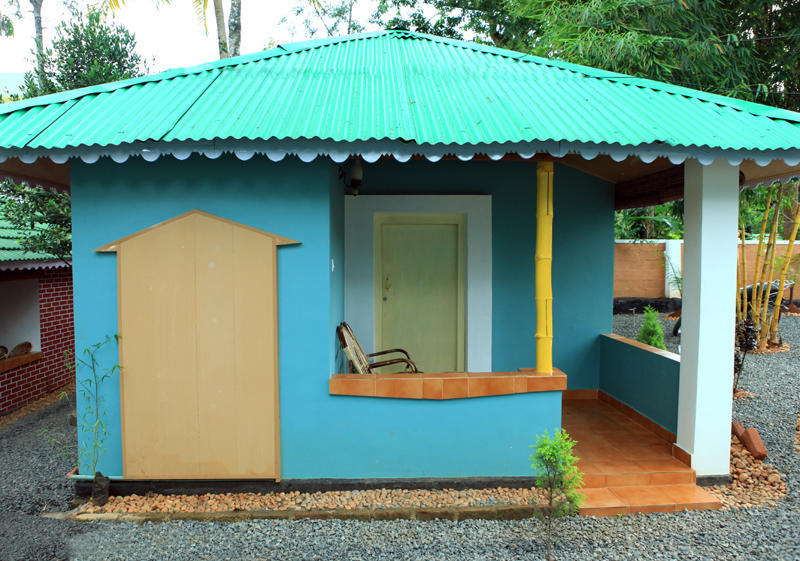 Green Garden Cottage Thekkady Bagian luar foto
