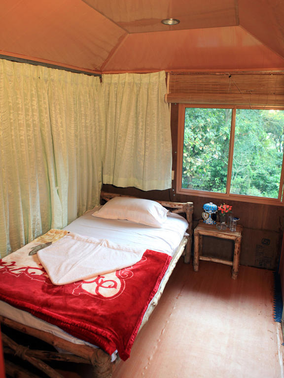 Green Garden Cottage Thekkady Bagian luar foto