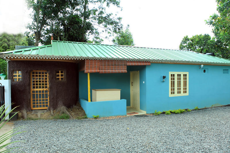 Green Garden Cottage Thekkady Bagian luar foto
